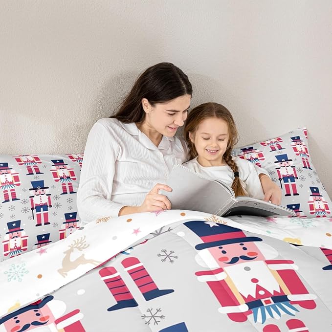 Feelyou Cute Nutcracker Comforter Set Queen Size Christmas Ornaments Bedding Set for Kids Boys Girls Xmas Snowflake Duvet Quilt Soldier Bedroom Decor Kawaii Microfiber 3 Pcs with 2 Pillow Cases