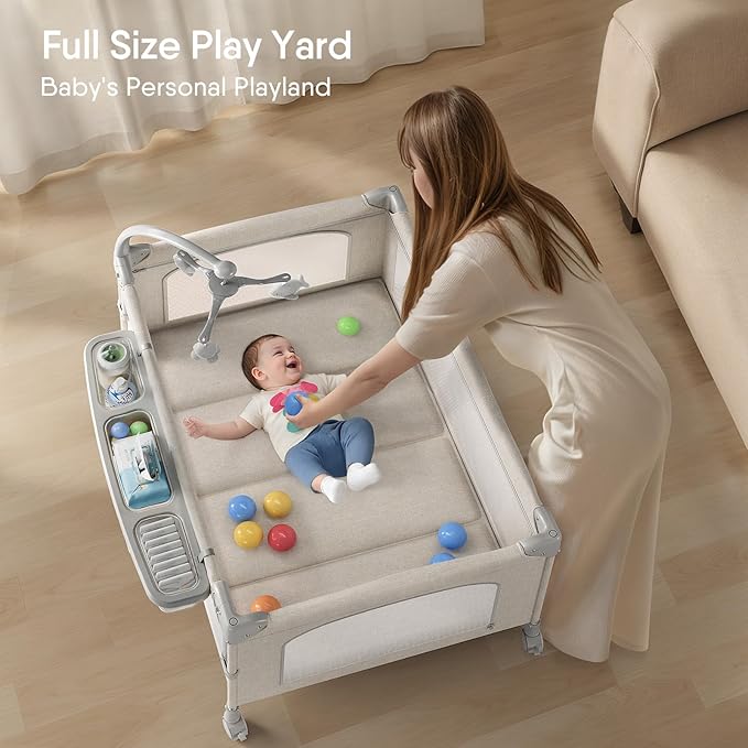 4 in 1 Baby Bassinet, Pack and Play, Bedside Crib Sleeper, Diaper Changer, Quickly Assembled and Folded Portable Crib with Mattress and Mosquito Net, Easy to Carry