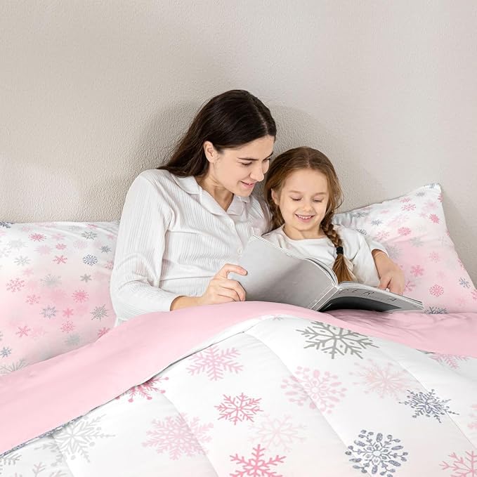 Feelyou Pink Snowflake Comforter Set King, Glitter Snowflake Comforter for Boys Girls Winter Theme Bedding Set Winter Holiday Duvet Set Decorative 3Pcs