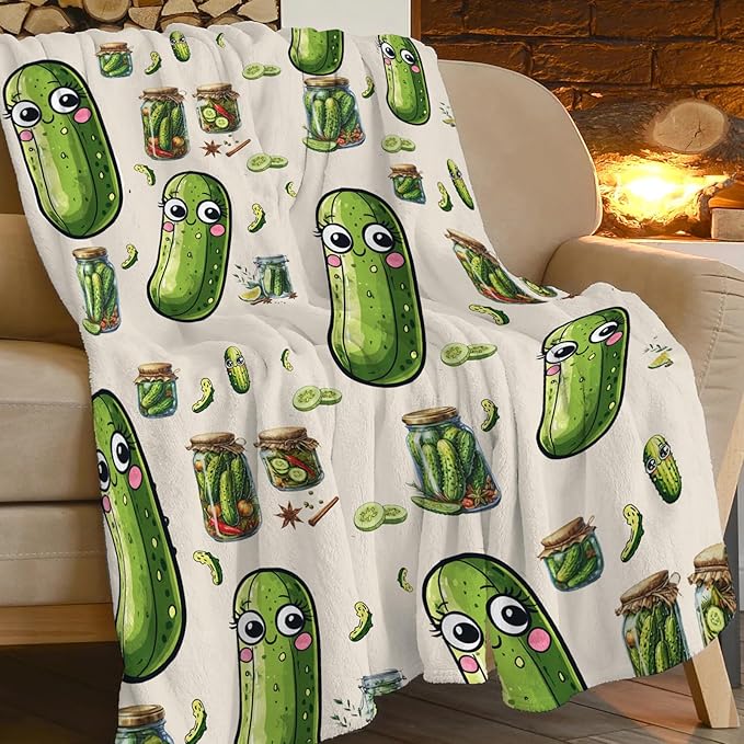 Pickle Fleece Blanket Funny Pickled Cucumber Throw Blankets for Girls Women Super Soft Warm Flannel Cartoon Food Throws Gifts for Kids Cozy Fuzzy Plush Stuffed Couch Bed Bedding Decor 50"x40"