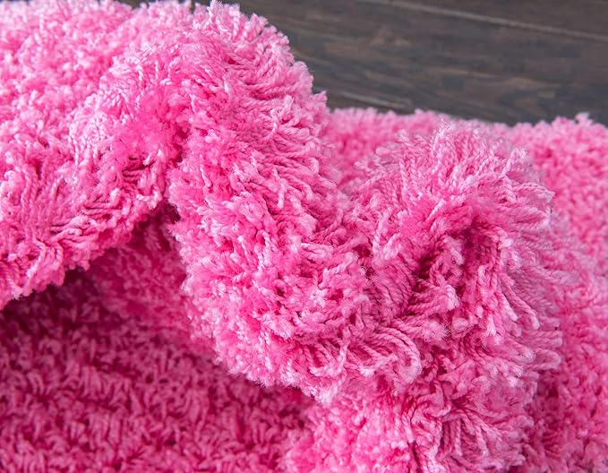 Unique Loom Solid Shag Collection Area Rug (8' Round, Taffy Pink)