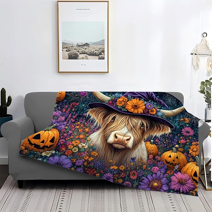 Tijuboni Halloween Highland Cow Pumpkin Throw Blanket for Girls Boys Women Men Kids Adults Soft Flannel Fleece Blanket for Couch Sofa Bed Home Decor 40"x50"