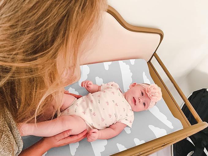 Changing Pad Cover – Premium Baby Changing Pad Covers 4 Pack – Boy or Girl Changing Pad Cover – Pure Cotton Machine Washable Grey and White Changing Table Cover – Diaper Changing Pad Cover Sheets