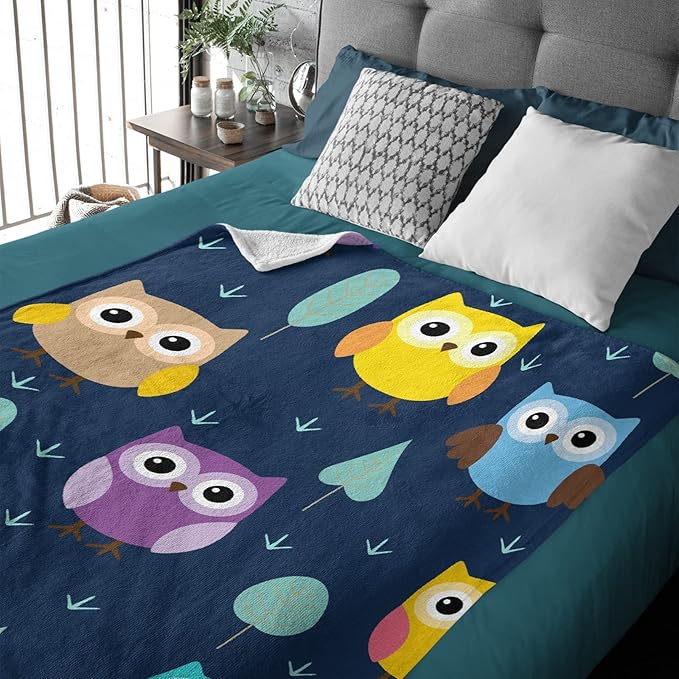 Thuswarm Cute Colorful Owl Flannel Blanket for Autumn Winter Gifts Warm Cozy Soft Funny Print Throw for Bed Couch Sofa 50”×40” Small for Kid