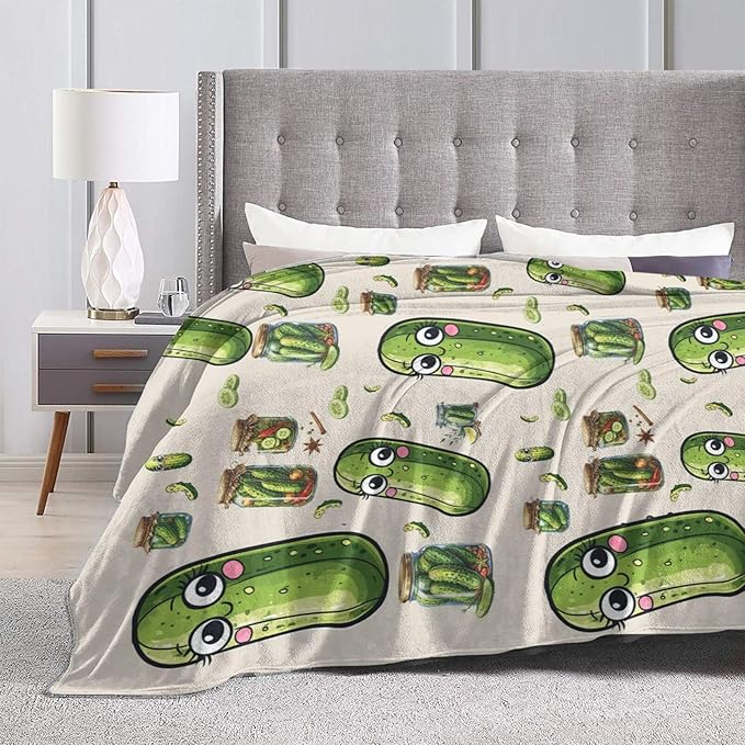Pickle Fleece Blanket Funny Pickled Cucumber Throw Blankets for Girls Women Super Soft Warm Flannel Cartoon Food Throws Gifts for Kids Cozy Fuzzy Plush Stuffed Couch Bed Bedding Decor 60"x50"