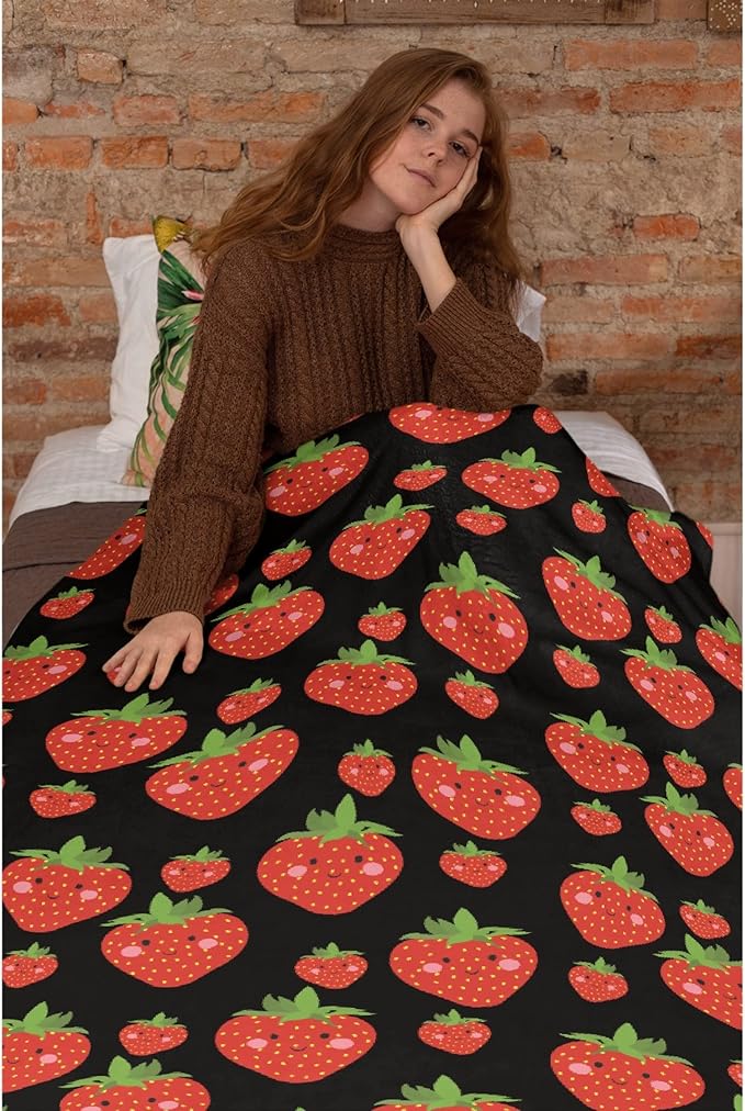 Thuswarm Cute Strawberry Kawaii Black Flannel Throw Blanket Warm Cozy Soft Funny Print Blankets for Bed Couch Sofa Room Decoration Gifts 40”×30” XSmall for Pets