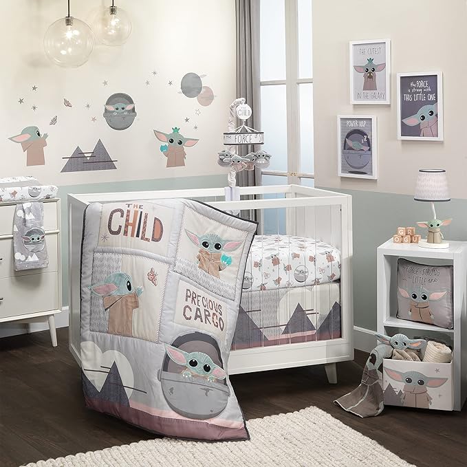 Lambs & Ivy Star Wars Mandalorian The Child/Baby Yoda/Grogu Fitted Crib Sheet