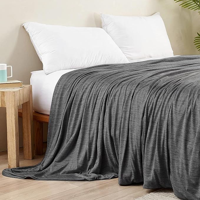 Cooling Blanket Keep Cool in Hot Summer, 51 X 67in Twin or Baby Size Blanket for Adults/Children/Babies, Japanese Q-Max >0.5 Technology Arc-Chill Cooling Fiber, Breathable Comfortable All-Season-Black