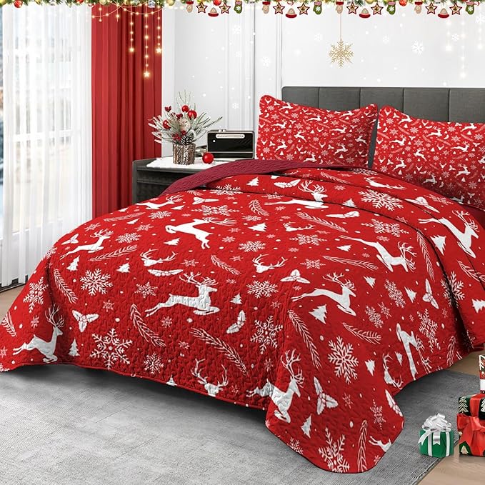 Christmas King Size Quilt Set, White Funny Reindeer Lightweight Bedspread Coverlet with Pillow Shams for Kids and Adults, Winter Snowflake Plants 3 Pcs Bedding Bed Cover