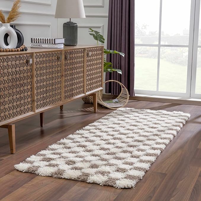 BoutiqueRugs Atira Modern Checkered Shag Runner Rug - High Pile Fluffy Shaggy Carpet for Hallway, Kitchen, Nursery, Playroom - Brown, Cream, White, Taupe - 2'7" x 10' (2x10)