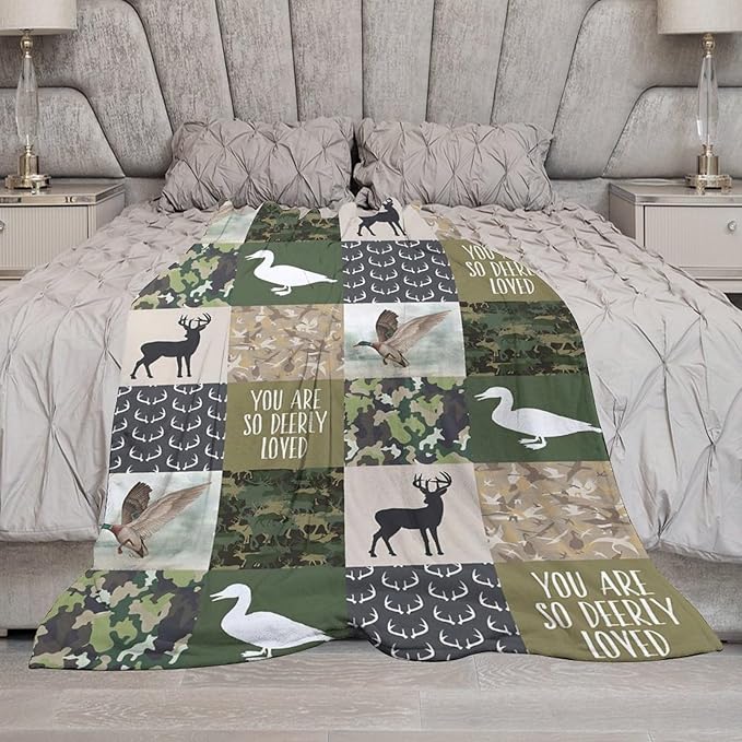 Deer & Duck Hunting Throw Blanket - Soft, Warm, Cozy Fleece for Women & Men, Adults - Couch, Sofa, Bed - 60"x80"