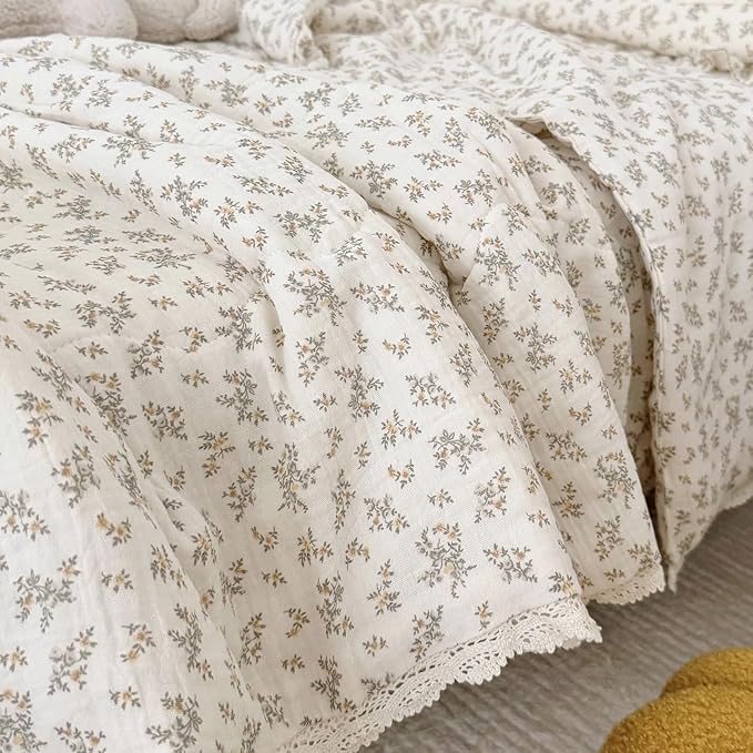BuLuTu Muslin Kids Quilt Soft Breathable Toddler Girls Boys Twin Bed Comforter, Vintage Floral Quilted Blankets with Lace Edges, Osmanthus Print, 60x78 Inches, Machine Wash