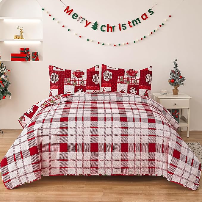Christmas Quilt Set Queen Size Bedding - Red Plaid Xmas Bedspread With Gnome Decor, Holiday Lightweight Reversible Quilt