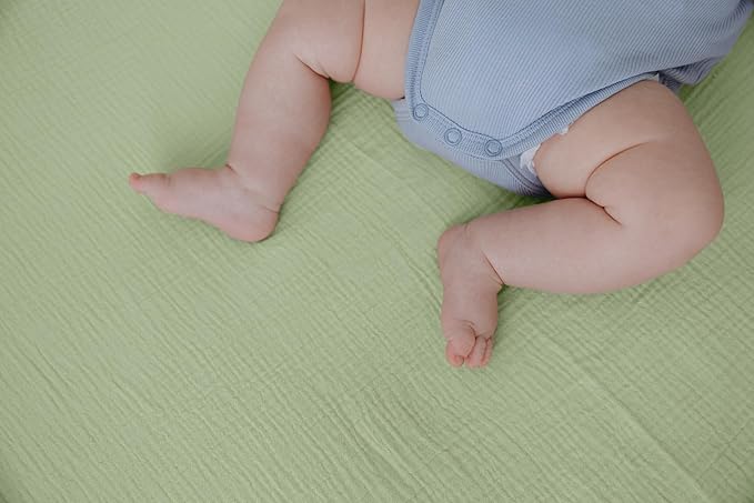 Dreamology Mini Muslin Crib Sheets,100% Cotton Crib Sheets,Muslin Cotton Crib Sheet Fitted for Girls and Boys, Pack and Play Sheets, 24x38 Mini Crib Sheet | Green and Light Green