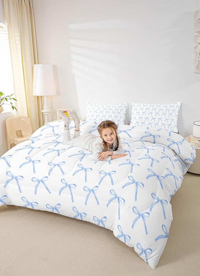 Manfei 7 Pieces Cartoon Bowknot Kids Comforter Twin Size,Bow Tie Knot Geometric Patchwork Fashion Bedding Set,Hand-Painted Sketch Blue Noble（Comforter+Fitted+Flat+2 Pillowcases+2 Throw Pillow Covers）