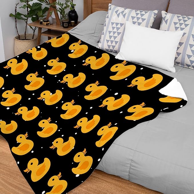 Thuswarm Cute Snowflake and Duck Flannel Blanket for Autumn Winter Gifts Warm Cozy Soft Funny Print Throw for Bed Couch Sofa 50”×40” Small for Kid