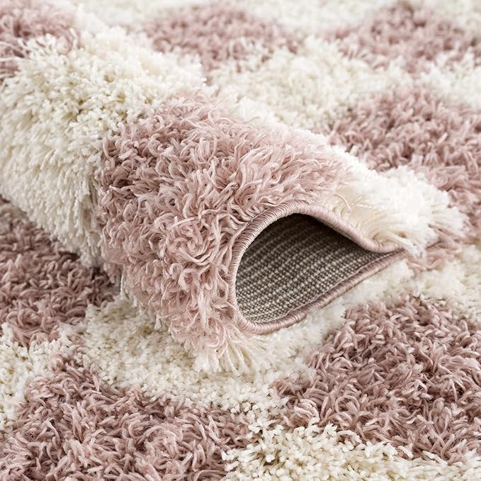 BoutiqueRugs Atira Modern Checkered Shag Runner Rug - High Pile Fluffy Shaggy Carpet for Hallway, Kitchen, Nursery, Playroom - Pink, Cream, White, Blush, Rose - 2'7" x 10' (2x10)