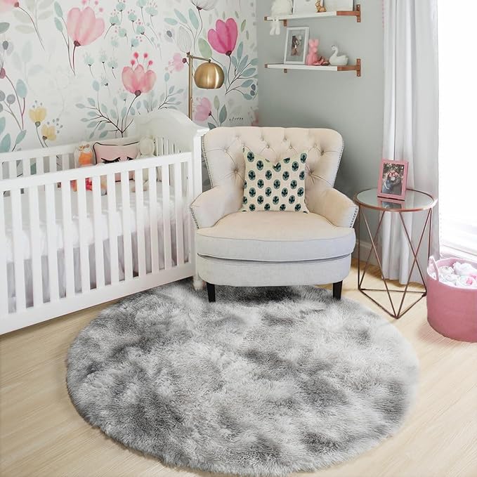 Amdrebio Tie-Dyed Light Grey Round Area Rug 4Ft for Bedroom Living Room, Soft Fluffy Circle Circular Rugs for Kids Room, Home Office Decor, Modern Floor Shag Fuzzy Farmhouse Gray Carpet for Teen Boys