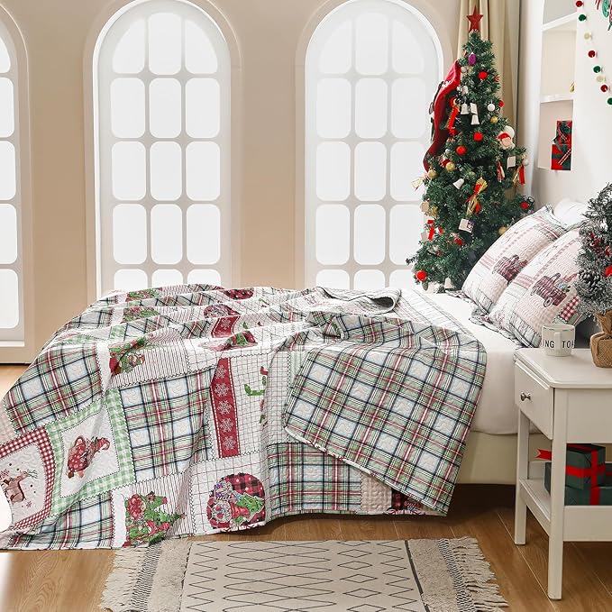 Christmas Bedding Set King Quilt Bedspread Coverlet,Plaid Patchwork Christmas Quilt Bedding Holiday Xmas Bedspread Lightweight Reversible Gnome Santa Claus Home Festival Decor