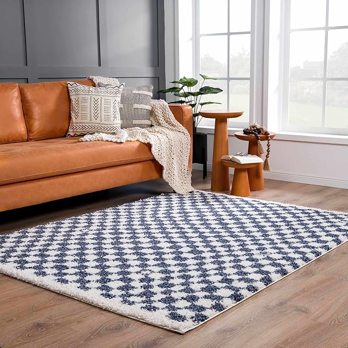 Hauteloom Kieu Living Room, Bedroom Area Rug - Contemporary - Plush Pile - White, Blue - 18" x 18" Sample