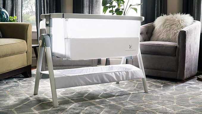 Venice Child California Dreaming Bedside Crib Bassinet w/Travel Case, Bamboo Bassinet Sheet, Removable Bamboo Compressed Cotton Mattress, Height Adjustable, Easy Clean (White)