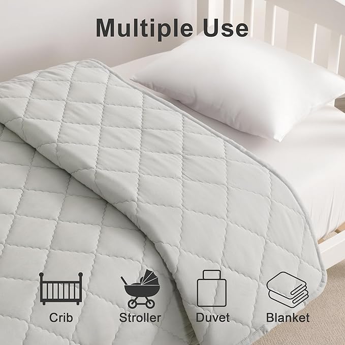 BEDSUM 100% Brushed Microfiber Down Alternative Toddler Comforter, Ultra Soft Lightweight and Warm Breathable Crib Quilted Blanket for Nursery Stroller Bed, 39x47 Inches, Light Grey