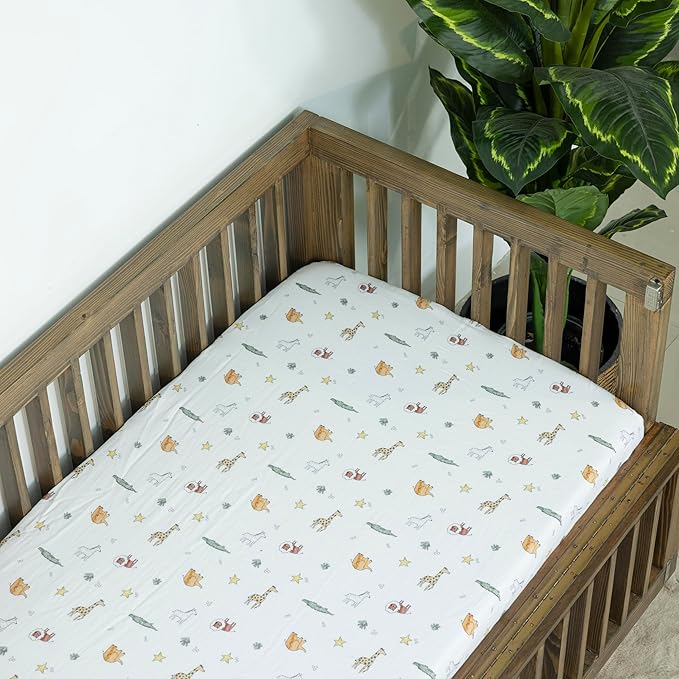Dreamology Muslin Crib Sheets Boys,Girls | Super Soft,Breathable Crib Sheet,1 Pack | 100% Cotton Crib Sheets for Standard Cribs,Toddler Bed Sheets,28x52 Crib Mattress Sheet | Animal
