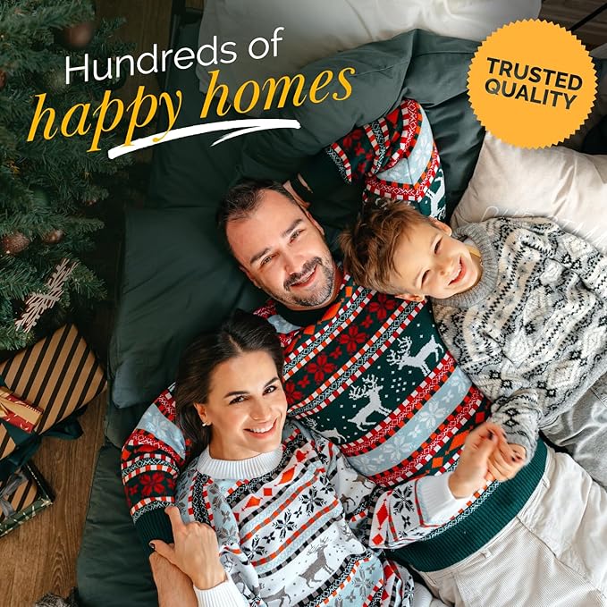 Southshore Fine Living, Inc. Christmas Comforter Set, Twin Size Holiday Bedding Set 5-Piece Cute & Cozy Comforter w/Throw Pillows & Shams, Twin/Twin XL Reversible Red Checkered Over Snowflake Print