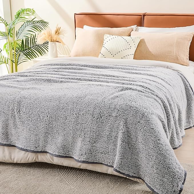 EMME Soft Sherpa Fleece Blanket Reversible Plush Fluffy Large Blanket, Light Weight Warm Decorative Boho Blanket Cover for Sofa, Couch, Bedroom,Travel(Plush Grey,90"x90")