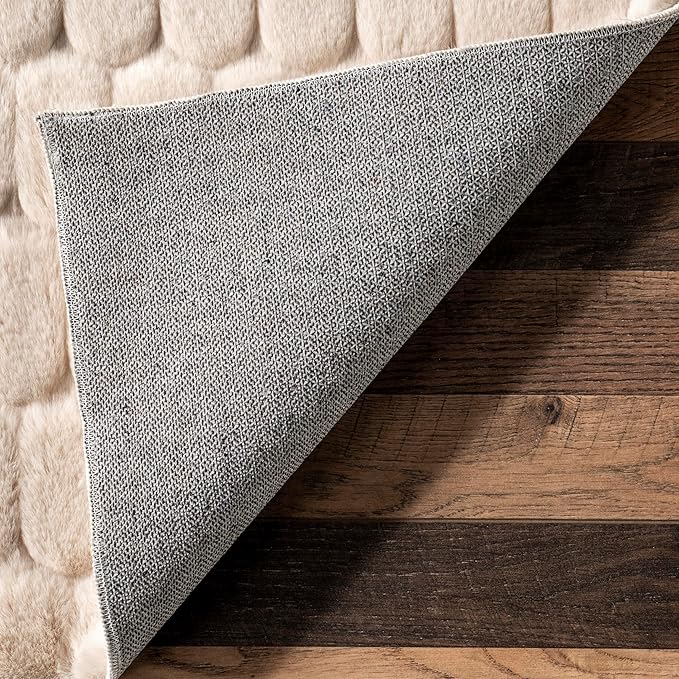 nuLOOM Nia Beige, 7'6" x 9'6", Cozy Shag, Fluffy and Soft, High Traffic, Stain Resistant, Easy Clean, Durable Machine Washable Area Rug for Bedroom, Living Room, Dining, Den, Foyer, Entryway